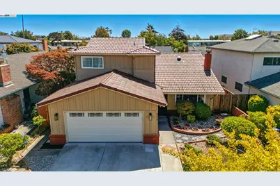 420 Camden Rd, Alameda, CA 94501 - Photo 1