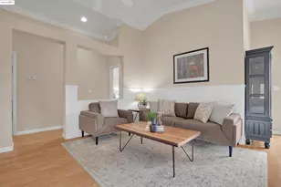 5002 Hollow Ridge Ct, Antioch, CA 94531 - Photo 1