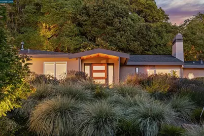 10 Ichabod Lane, Orinda, CA 94563 - Photo 1