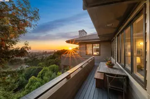 64 Roble Rd, Oakland, CA 94618 - Photo 1