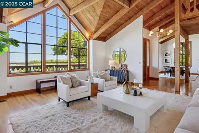 357 El Toyonal, Orinda, CA 94563 - Photo 3