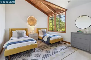 357 El Toyonal, Orinda, CA 94563 - Photo 17