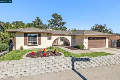 8090 Hansom Dr, Oakland, CA 94605 - Photo 1