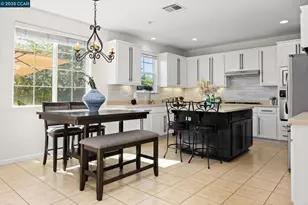 104 Silva Ct, Martinez, CA 94553 - Photo 1