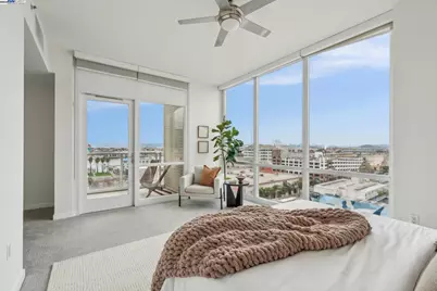 222 Broadway #1002, Oakland, CA 94607 - Photo 1