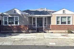 62 Lorraine Ave, Pittsburg, CA 94565 - Photo 1