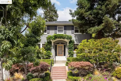 690 Mandana Blvd, Oakland, CA 94610 - Photo 1