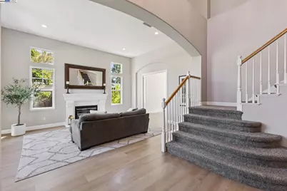 5531 Calico Ln, Pleasanton, CA 94566 - Photo 7