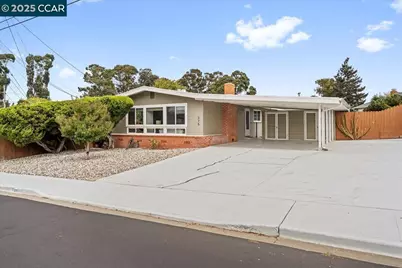 375 Summit Dr, Pinole, CA 94564 - Photo 1