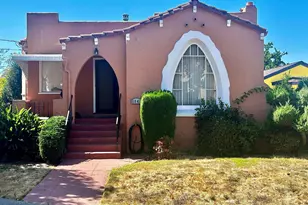 1046 Santa Fe Ave, Albany, CA 94706 - Photo 1