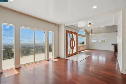 3727 Delmont Ave, Oakland, CA 94605 - Photo 1