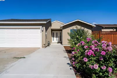 3262 Firth Way, San Jose, CA 95121 - Photo 1