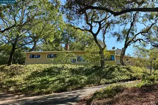 131 Moraga Way, Orinda, CA 94563 - Photo 1