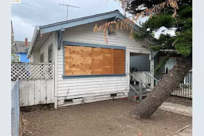 3654 39th Ave, Oakland, CA 94619 - Photo 1