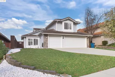 4721 Torreys Peak Ct, Antioch, CA 94531 - Photo 1