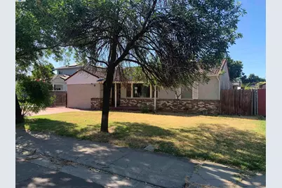 1526 Monterey Ave, Stockton, CA 95204 - Photo 1