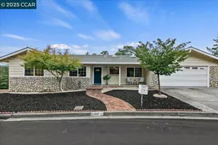 17 Muth Dr, Orinda, CA 94563 - Photo 1