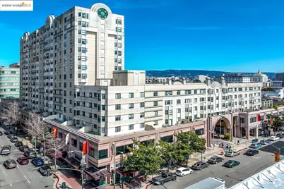 988 Franklin St #713, Oakland, CA 94607 - Photo 1