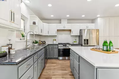 1941 Franciscan Way, Alameda, CA 94501 - Photo 1