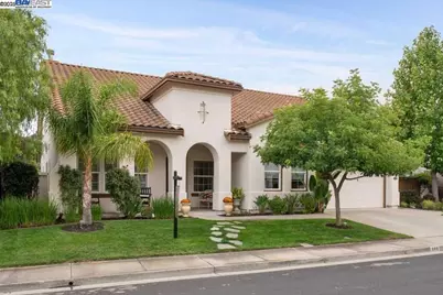 960 Maplegate Ct., Concord, CA 94521 - Photo 1