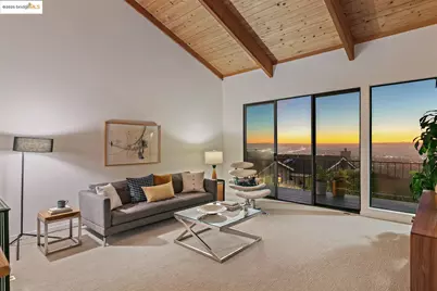 23 Binnacle Hl, Oakland, CA 94618 - Photo 1