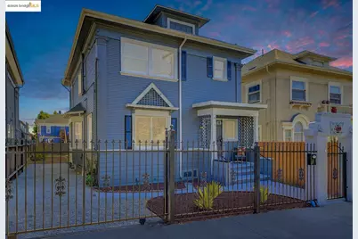 839 35th St, Oakland, CA 94608 - Photo 1
