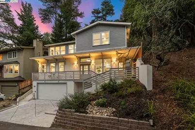 6868 Moore Dr, Oakland, CA 94611 - Photo 1