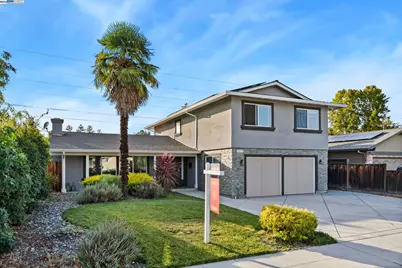 1377 Lillian St, Livermore, CA 94550 - Photo 1