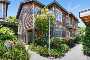 560 Centre Ct, Alameda, CA 94502 - Photo 1