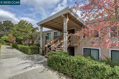 2940 Tice Creek Dr #6, Walnut Creek, CA 94595 - Photo 1