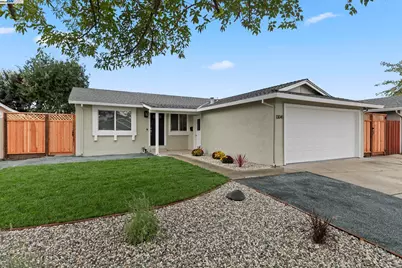 1304 Heather Ln, Livermore, CA 94551 - Photo 1