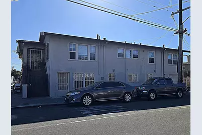 1656 33rd Ave, Oakland, CA 94601 - Photo 1