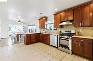 1700 64th Ave, Oakland, CA 94621 - Photo 1