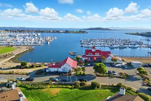 160 Schooner Ct, Richmond, CA 94804 - Photo 1