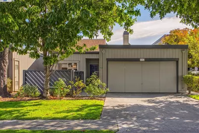 1042 Mangrove Ln, Alameda, CA 94502 - Photo 1