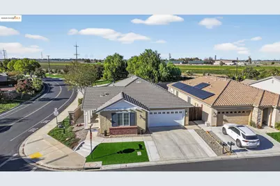 605 Mystic Ct, Discovery Bay, CA 94505 - Photo 1