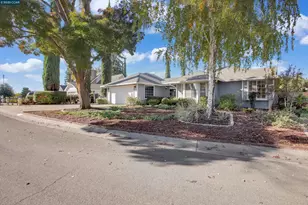 1160 Bryn Mawr Dr, Yuba City, CA 95993 - Photo 1