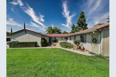 1807 Crestwood Avenue, Manteca, CA 95336 - Photo 1