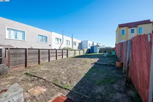 3327 Quintara St, San Francisco, CA 94116 - Photo 1