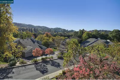 3050 Rossmoor Pkwy #1, Walnut Creek, CA 94595 - Photo 1
