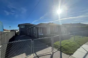 262 Fitzpatrick Rd, Oakland, CA 94603 - Photo 1