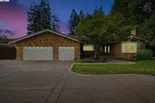 554 Freitas Rd, Danville, CA 94526 - Photo 1