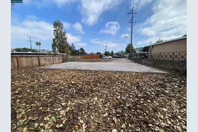 4113 Miflin Ave, El Sobrante, CA 94803 - Photo 1