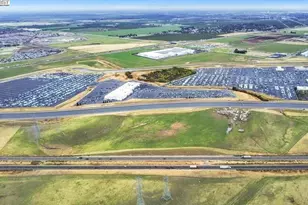 25559 International Pkwy, Tracy, CA 95377 - Photo 1