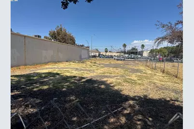 546 Grant Line Rd, Tracy, CA 95376 - Photo 1