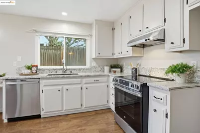 1098 Alamo Ct, Pittsburg, CA 94565 - Photo 1