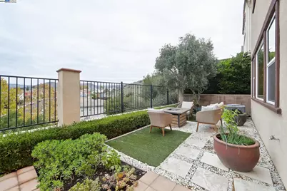 3885 Highpointe Ct, Dublin, CA 94568 - Photo 1