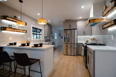 415 9th St, Antioch, CA 94509 - Photo 1