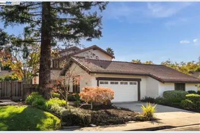 725 Old Creek Rd, Danville, CA 94526 - Photo 1