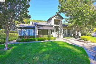 550 Canyon Oaks Dr, Oakland, CA 94605 - Photo 1
